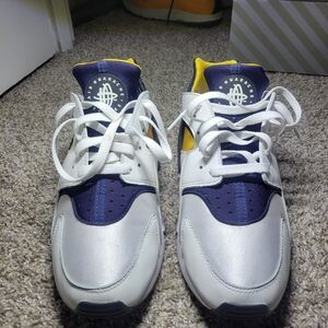 Nike Huarache Michigan White and Blue Athletic Sneakers